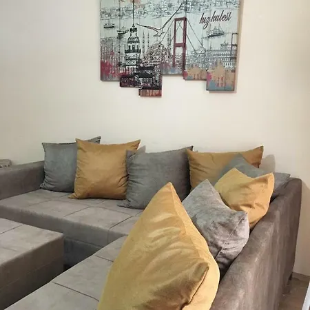 Modern Cosy Flat At Sisli With Transportation Service Apartment